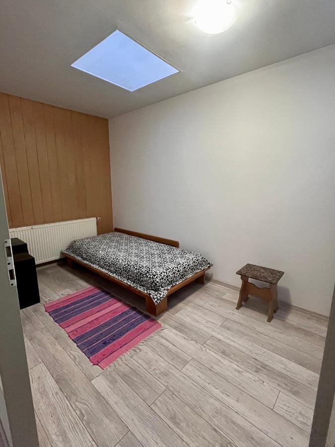 W Poznaniu Apartment *